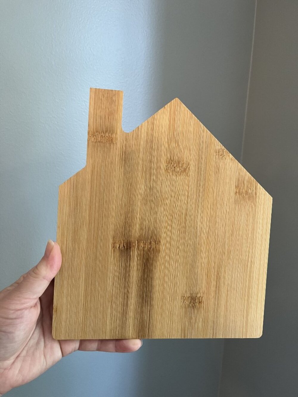 House-Shaped Bamboo Cutting Board Vintage-Style Kitchen Decor 11" x 9" NEW